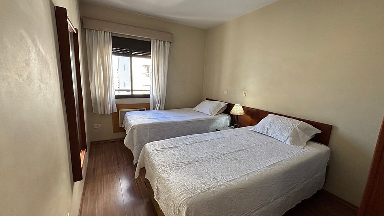 Apartamento Superior com duas camas de solteiro